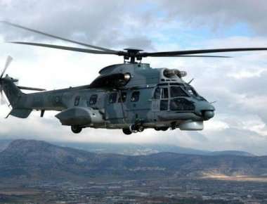 Eλικόπτερο Super Puma της ΠA μετέφερε 63χρονο τραυματία στο αεροδρόμιο της Χίου